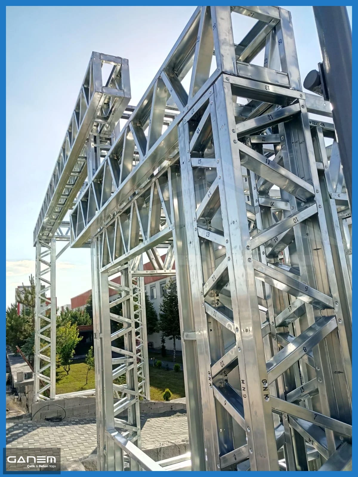 Fabrika Giriş Tagı